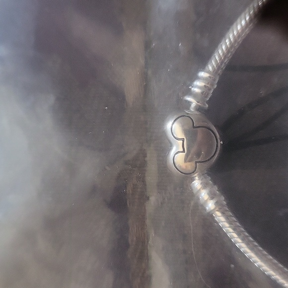 Pandora  Heart Pave Bracelet Box Sealed Small Wrist Free Gift - Picture 3 of 5